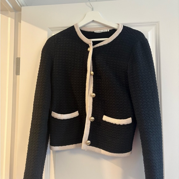 Abercrombie & Fitch Jackets & Blazers - Abercrombie & Fitch Button Up